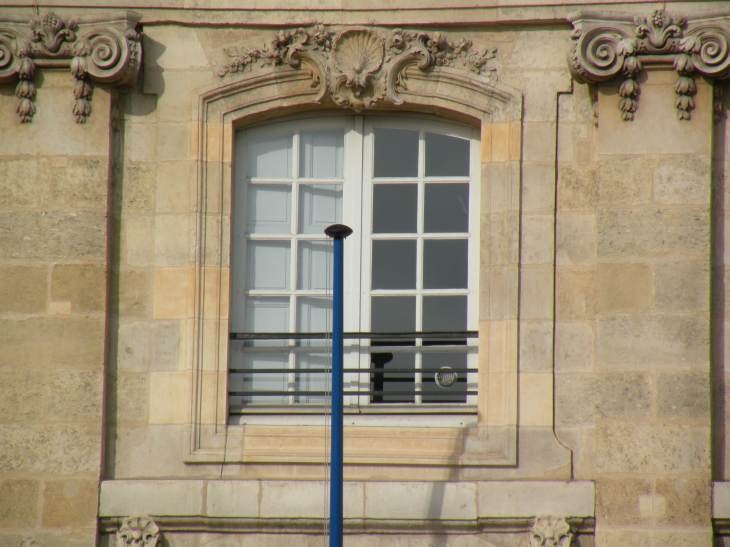  fenêtre d'un immeuble